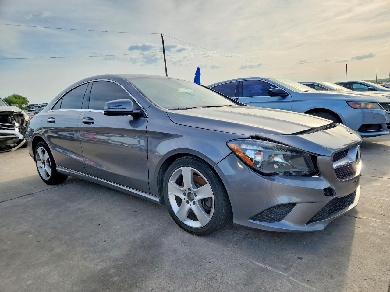 2016 Mercedes-Benz Cla 250 4Matic - Image 4