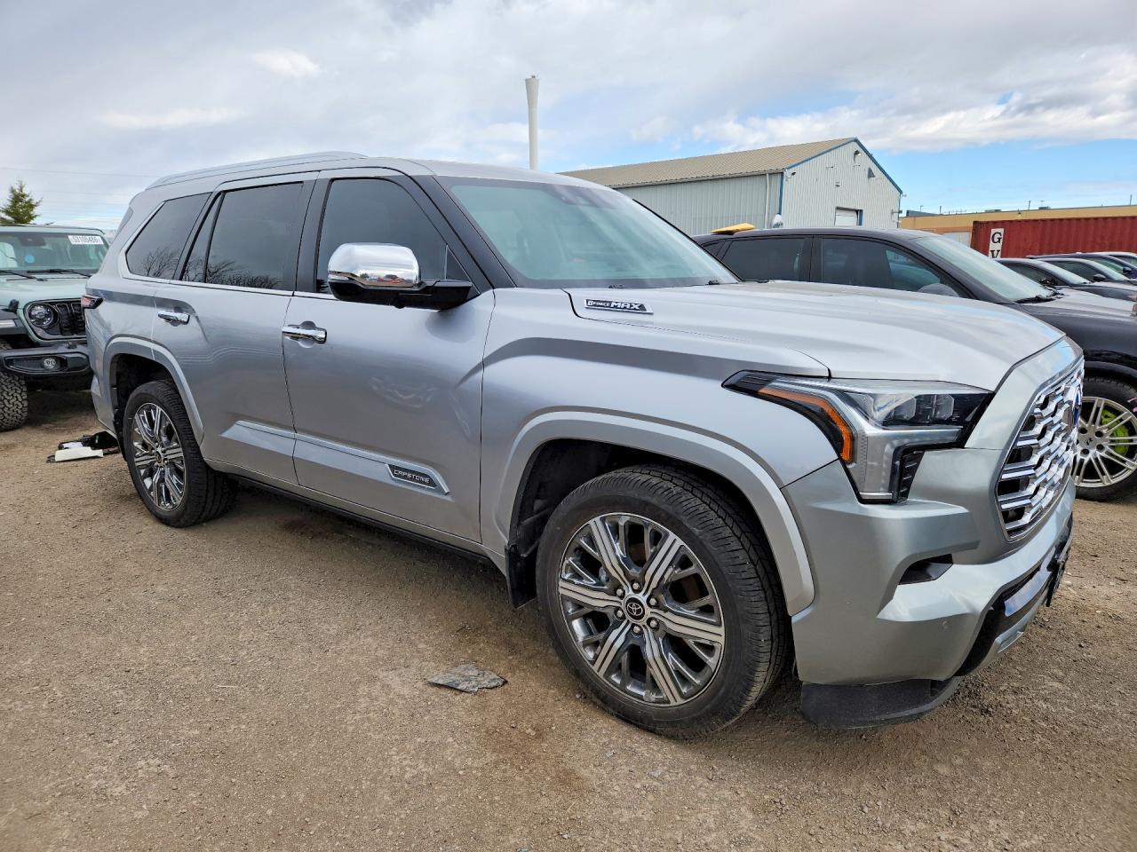 2024 Toyota Sequoia Capstone - Фото 4