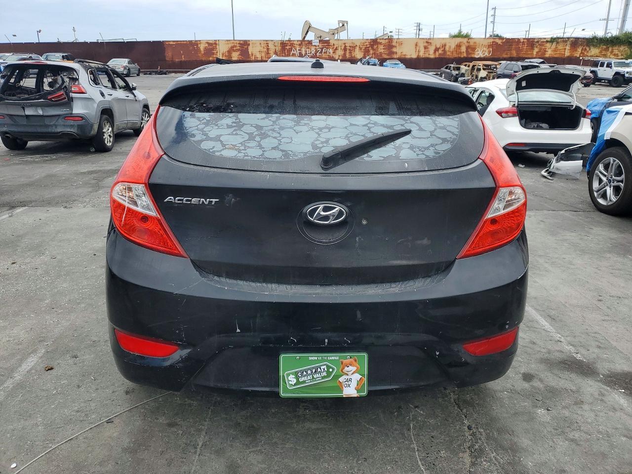 2013 Hyundai Accent Se - Фото 6