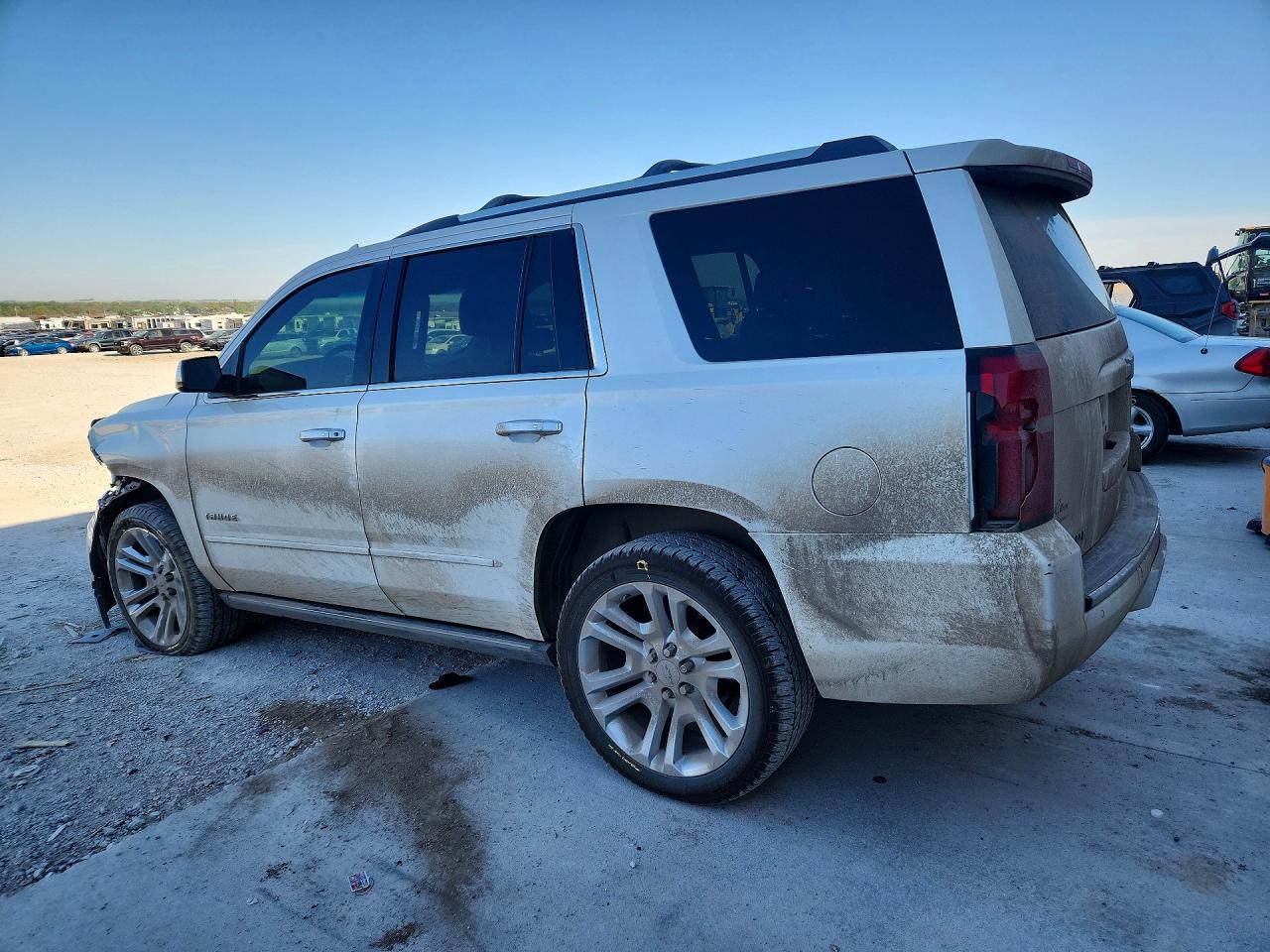 2019 Chevrolet Tahoe K1500 Premier - Фото 2