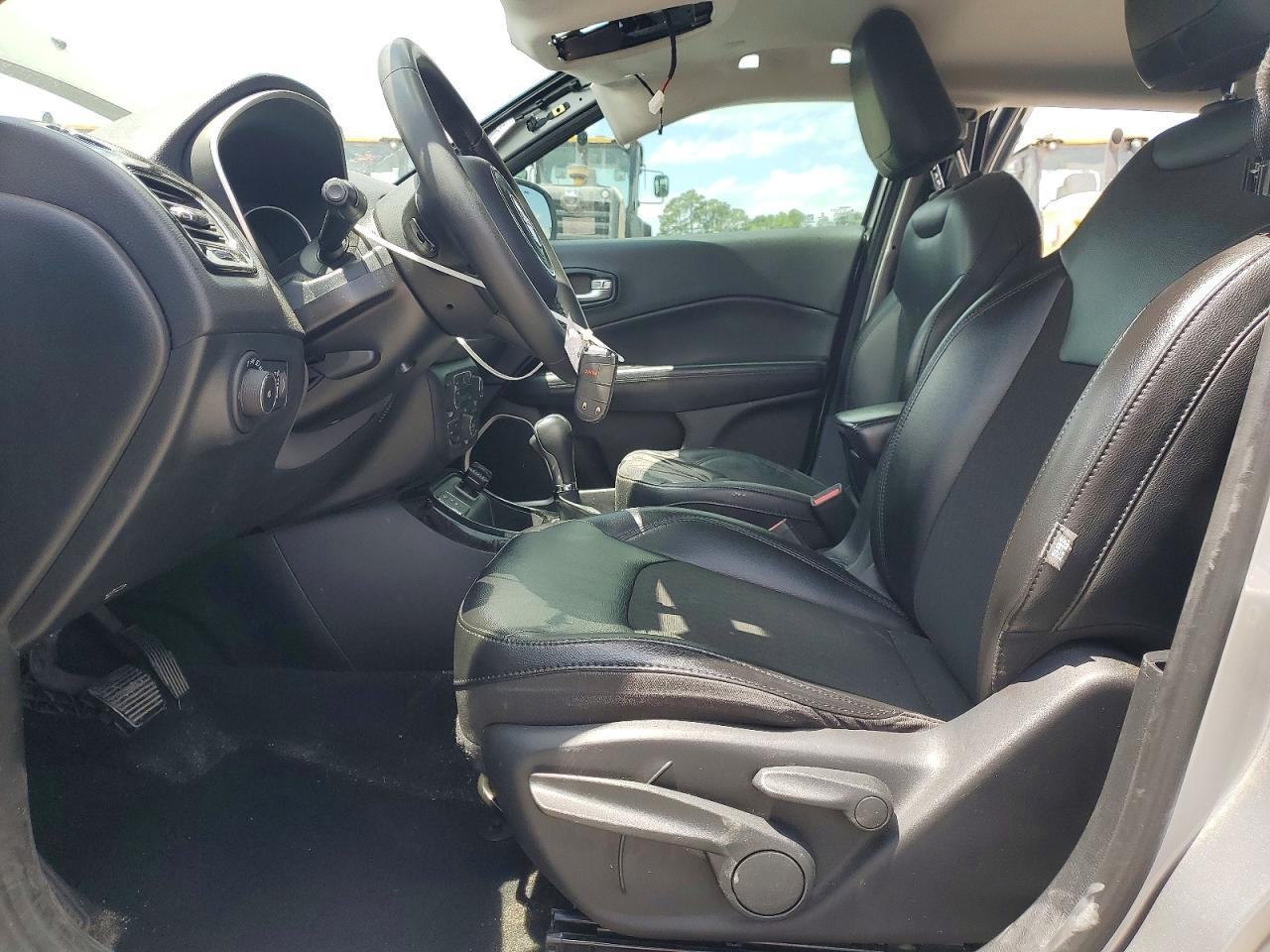 2021 Jeep Compass Latitude - Image 7