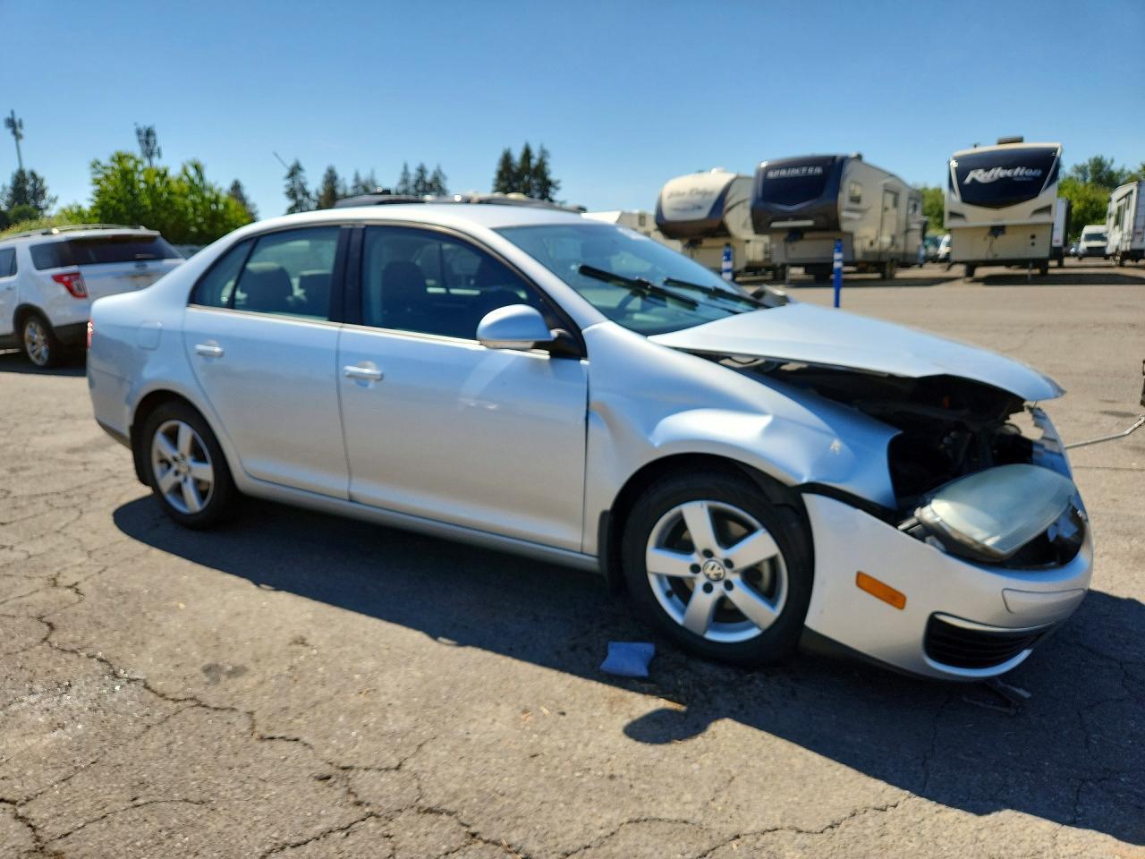 2009 Volkswagen Jetta S - Image 4