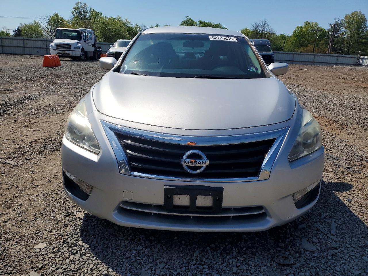 2015 Nissan Altima 2.5 S - Image 5