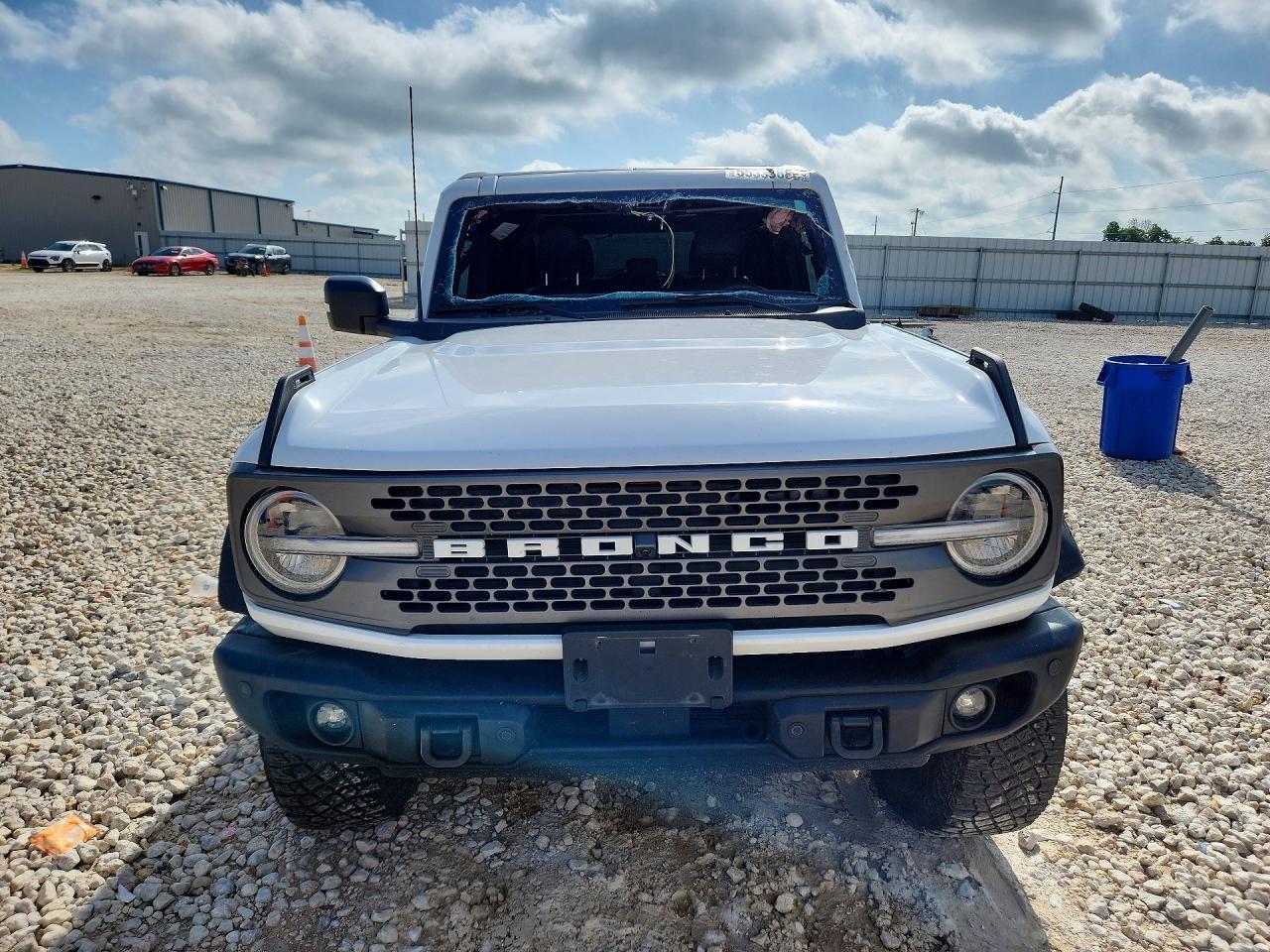 2023 Ford Bronco Base - Фото 5