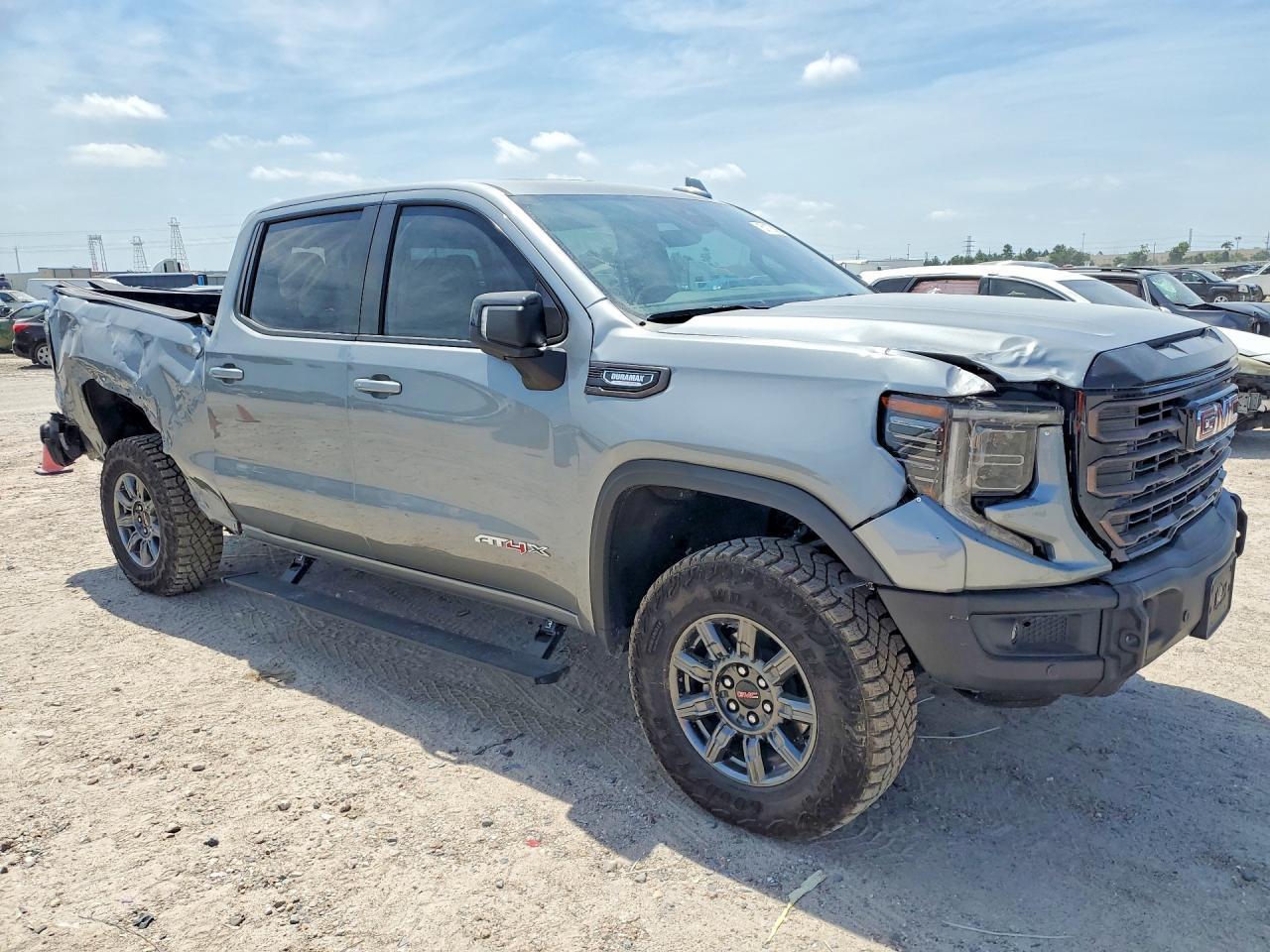 2026 GMC Sierra K1500 At4X - Фото 4