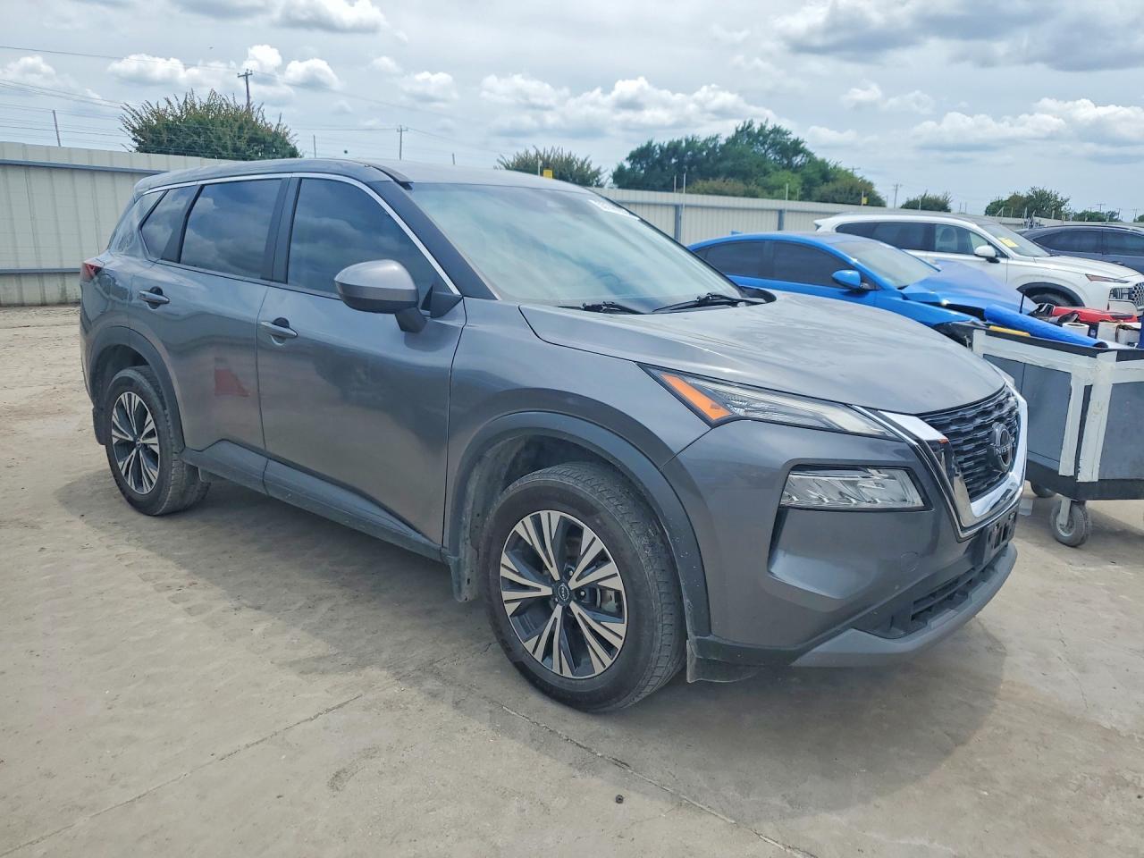 2023 Nissan Rogue Sv - Фото 4