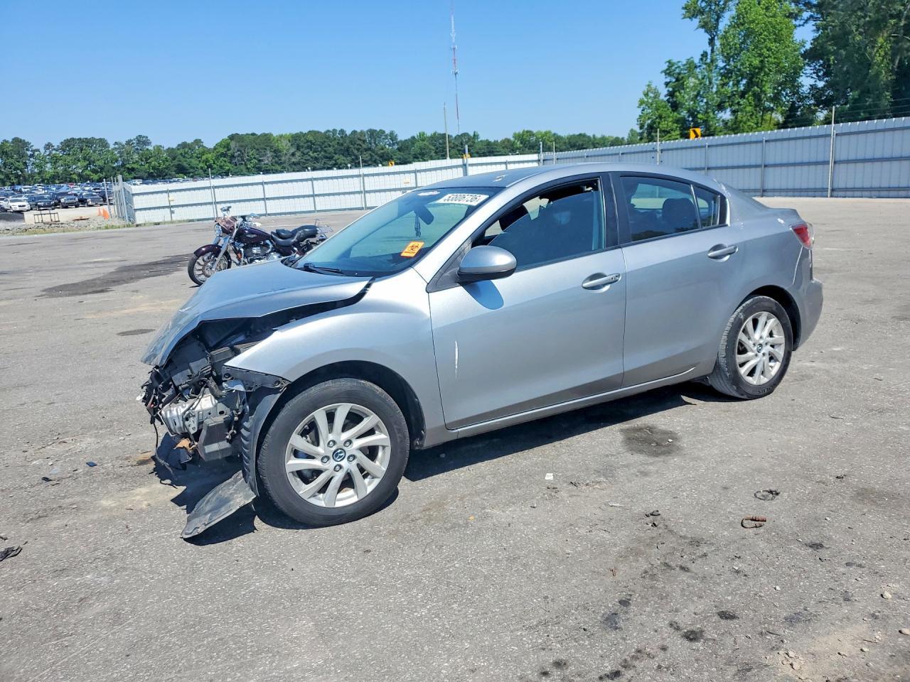 2013 Mazda 3 I