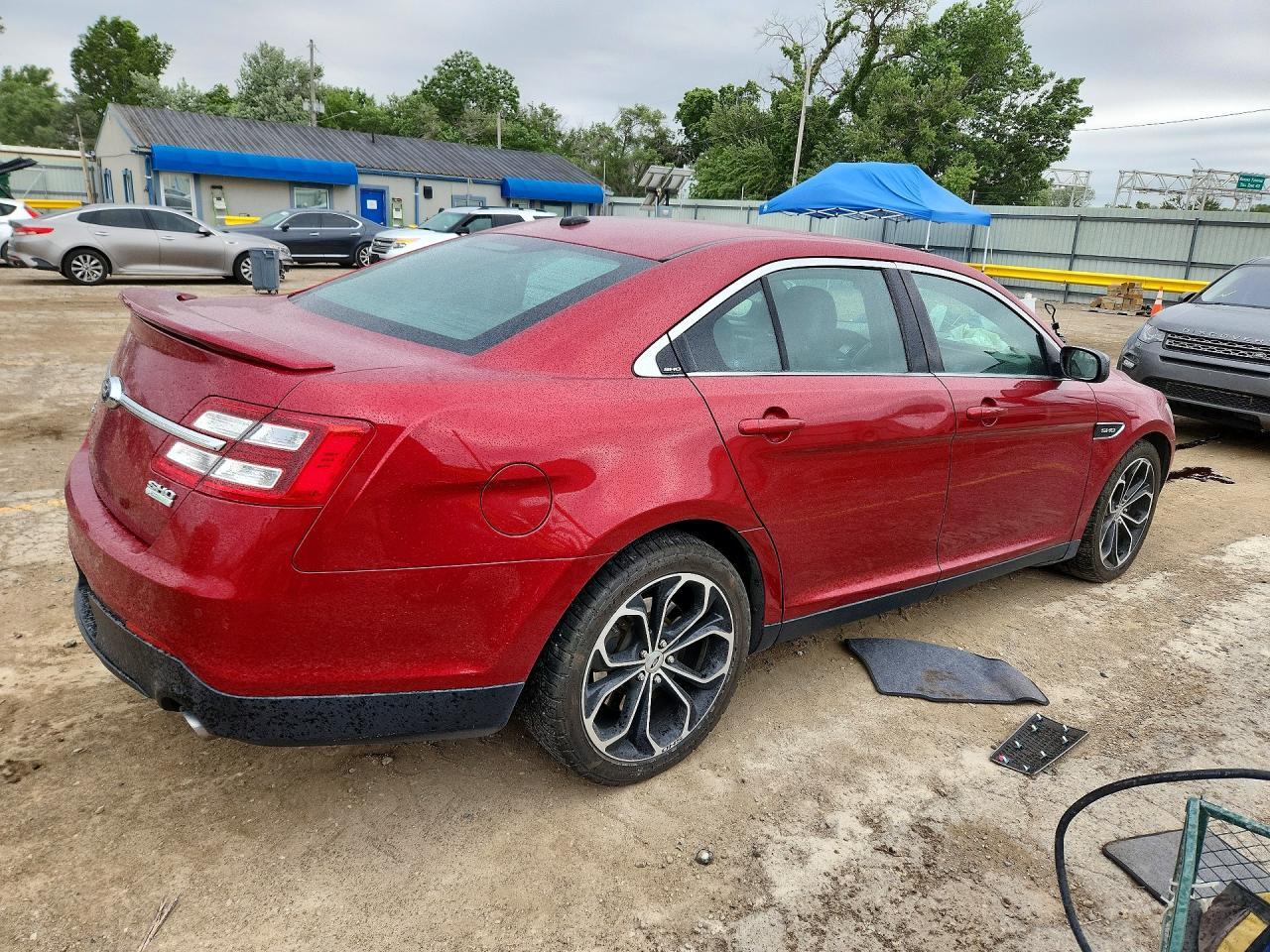 2013 Ford Taurus Sho - Image 3