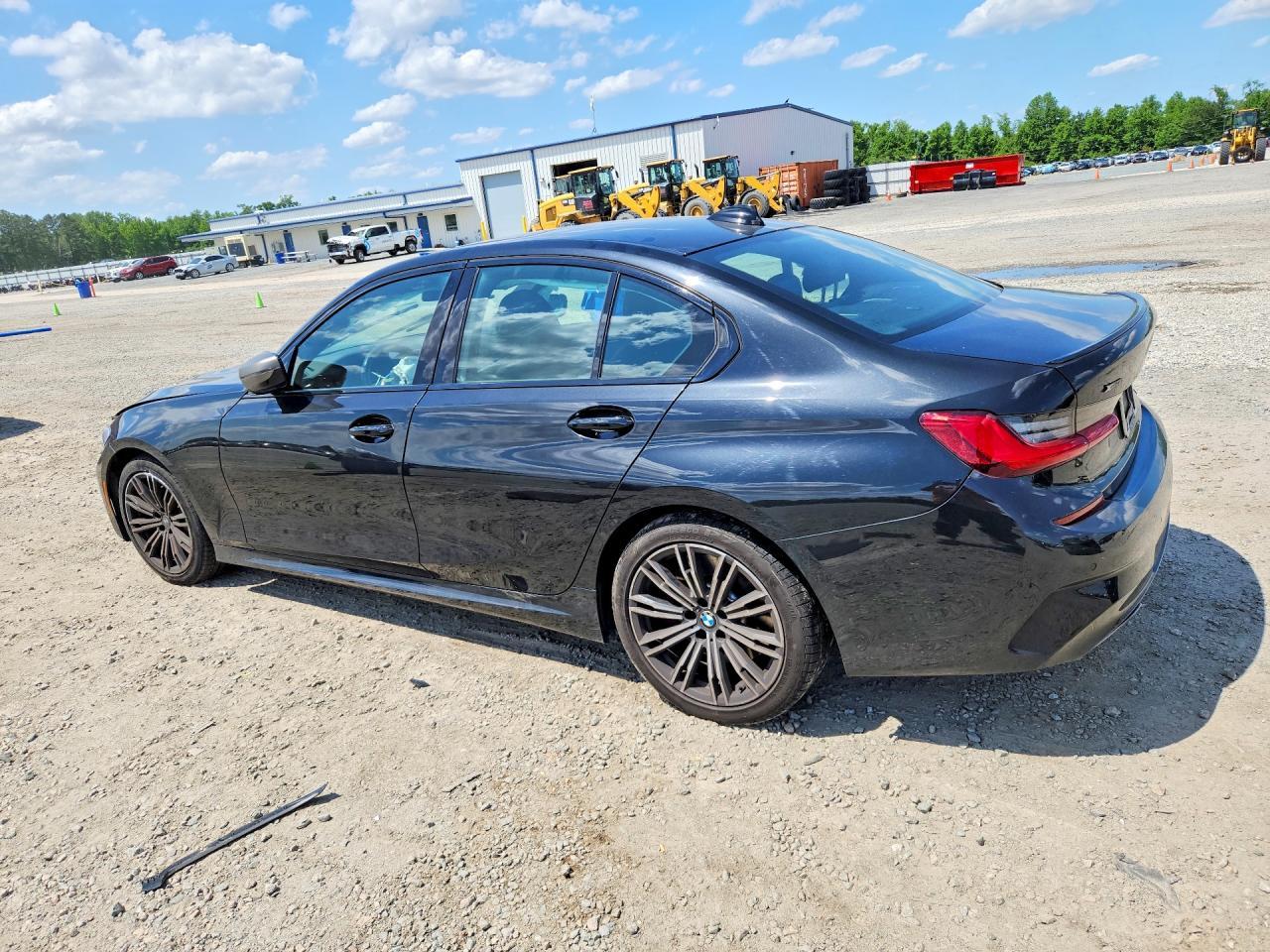 2021 BMW M340Xi - Image 2