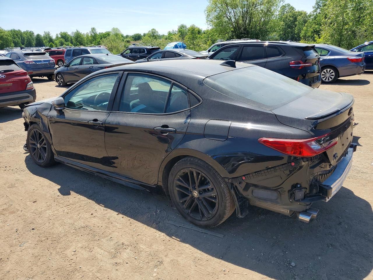 2025 Toyota Camry Se - Image 2