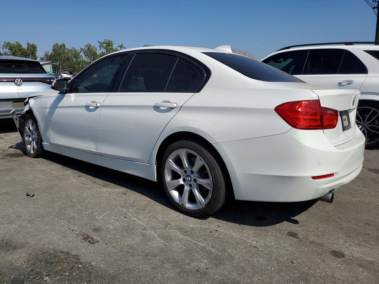 2015 BMW 320 I - Фото 2