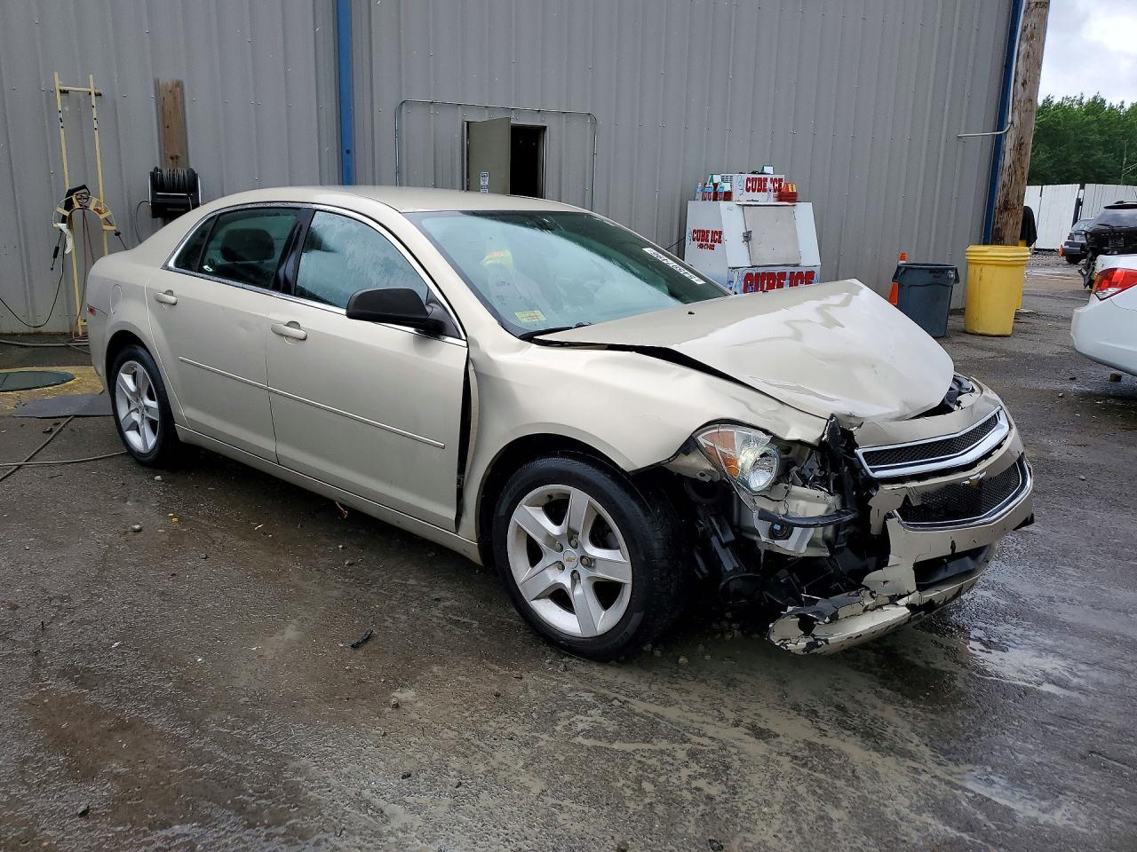 2010 Chevrolet Malibu Ls - Фото 4