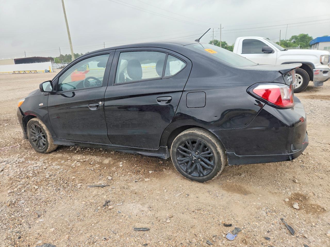 2024 Mitsubishi Mirage G4 Es - Image 2