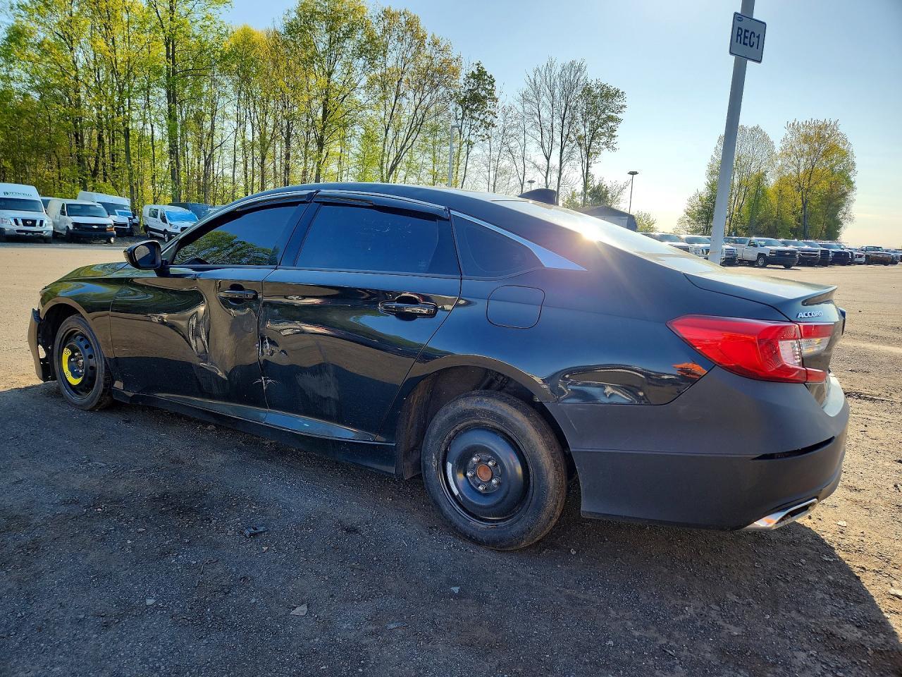 2019 Honda Accord Lx - Фото 2