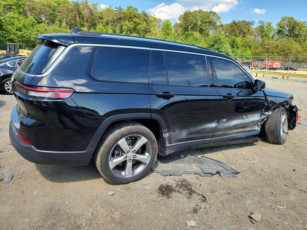 2021 Jeep Grand Cherokee L Limited - Image 3