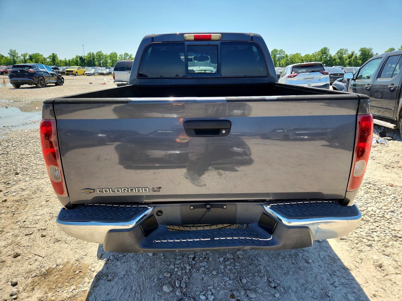 2008 Chevrolet Colorado - Image 6