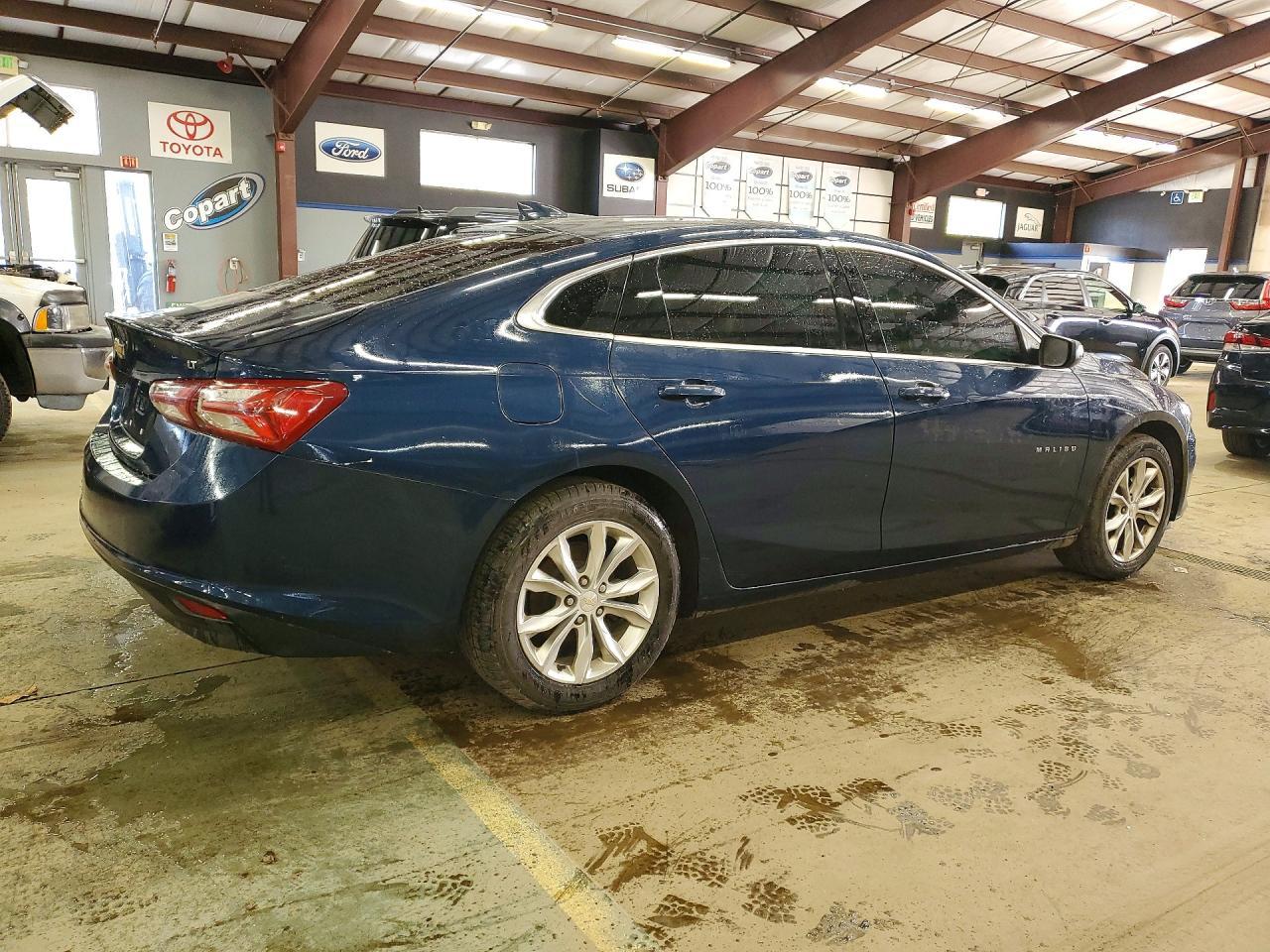 2020 Chevrolet Malibu Lt - Фото 3