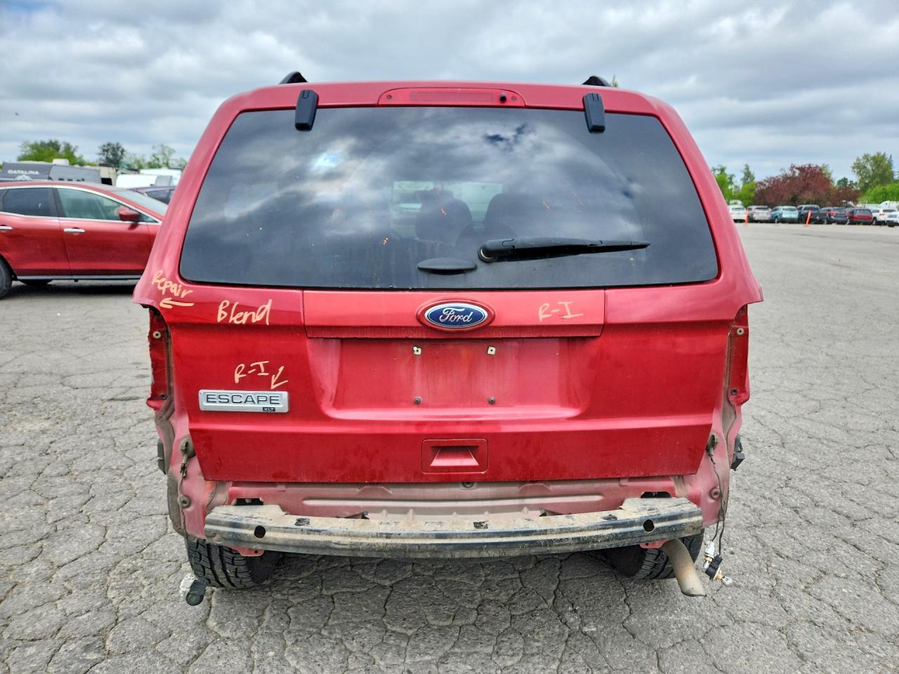 2011 Ford Escape Xlt - Image 6