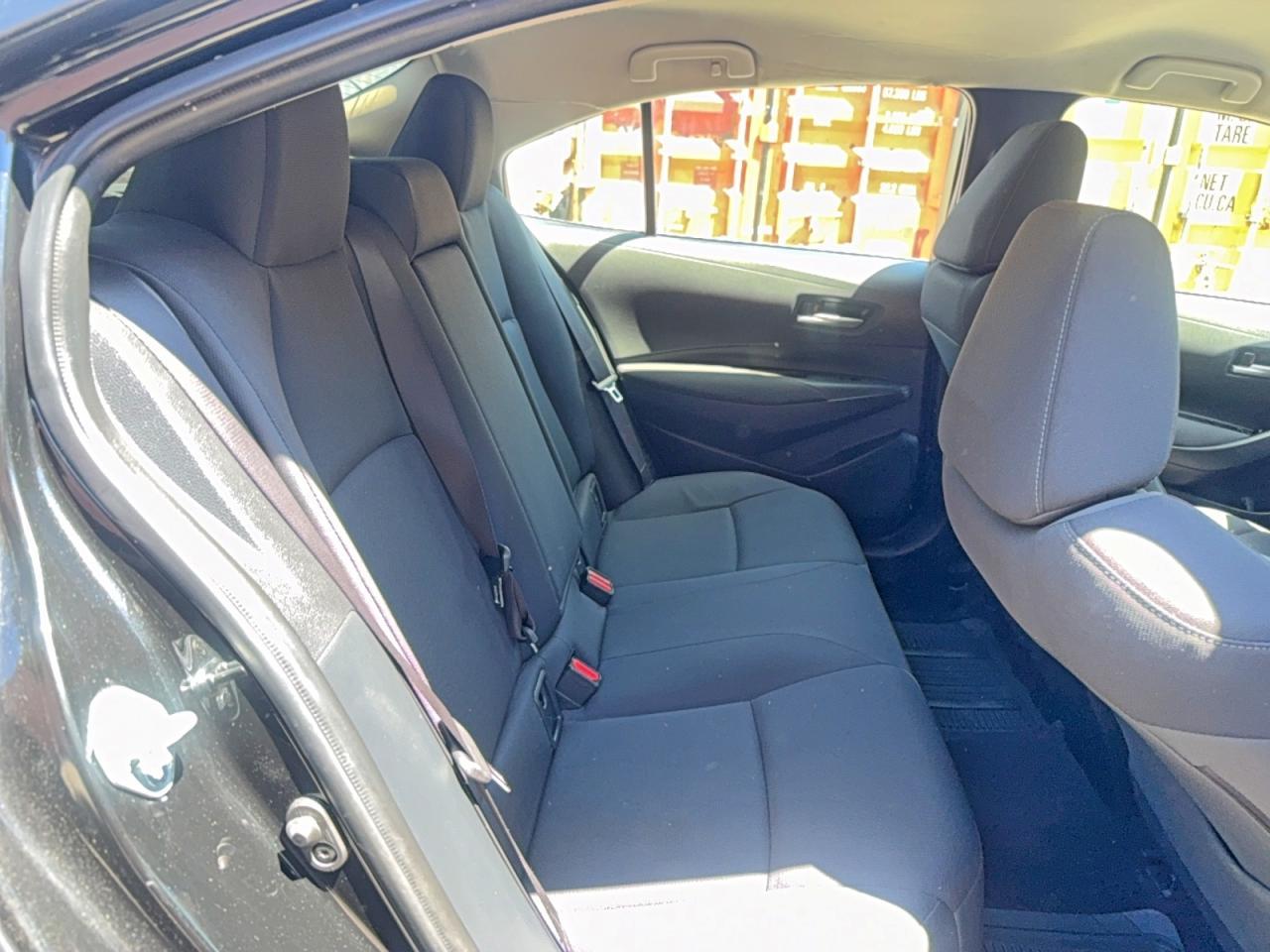 2021 Toyota Corolla Le - Image 6
