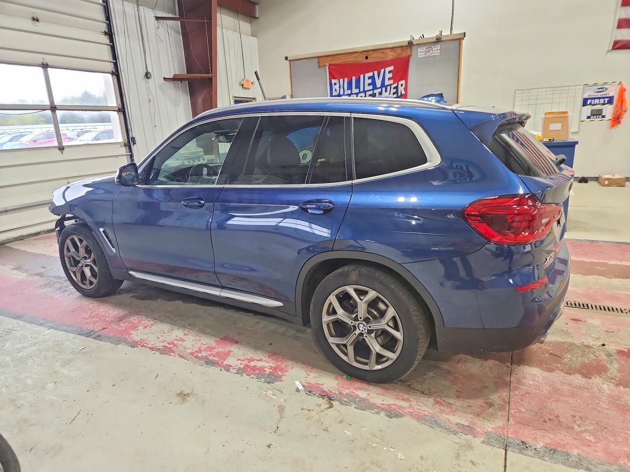 2020 BMW X3 xDrive30I - Фото 2