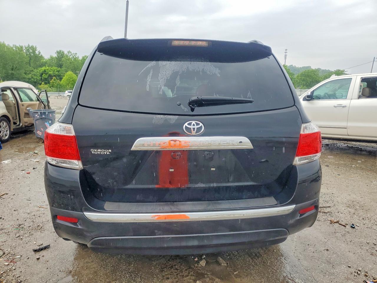 2013 Toyota Highlander Se - Фото 6