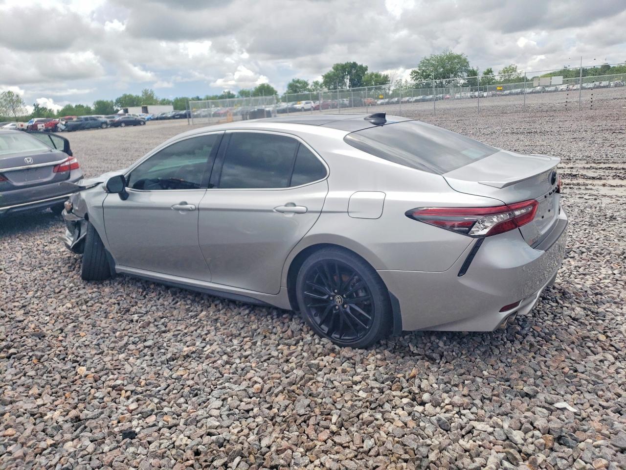 2024 Toyota Camry Xse - Фото 2