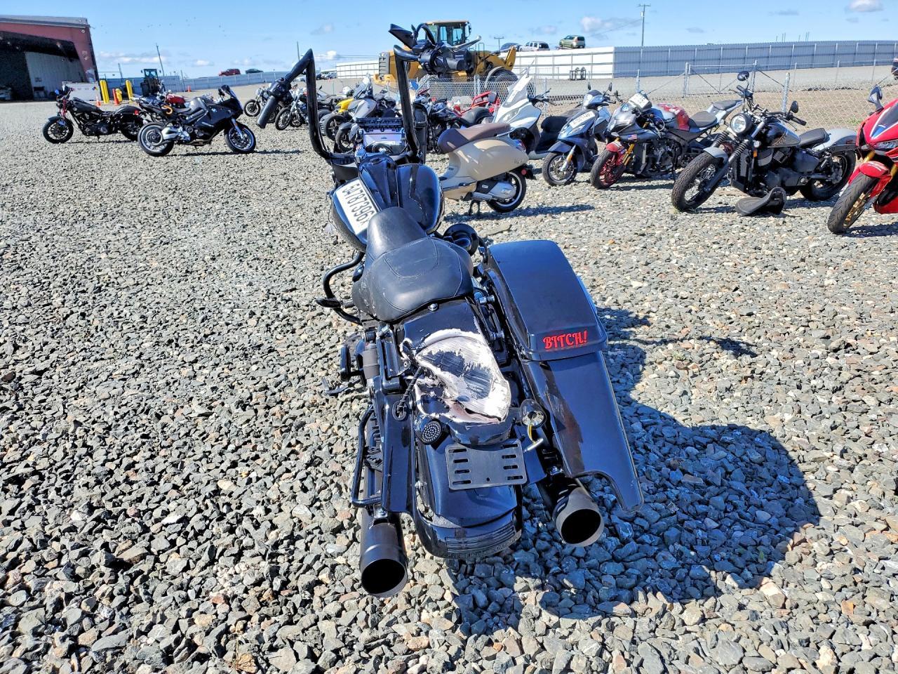 2023 Harley-Davidson Flhx - Image 4