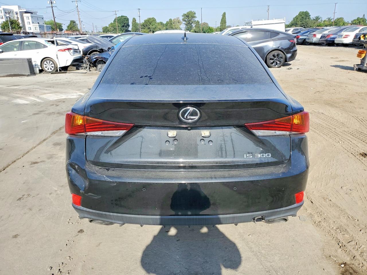 2020 Lexus Is 300 Premium - Фото 6