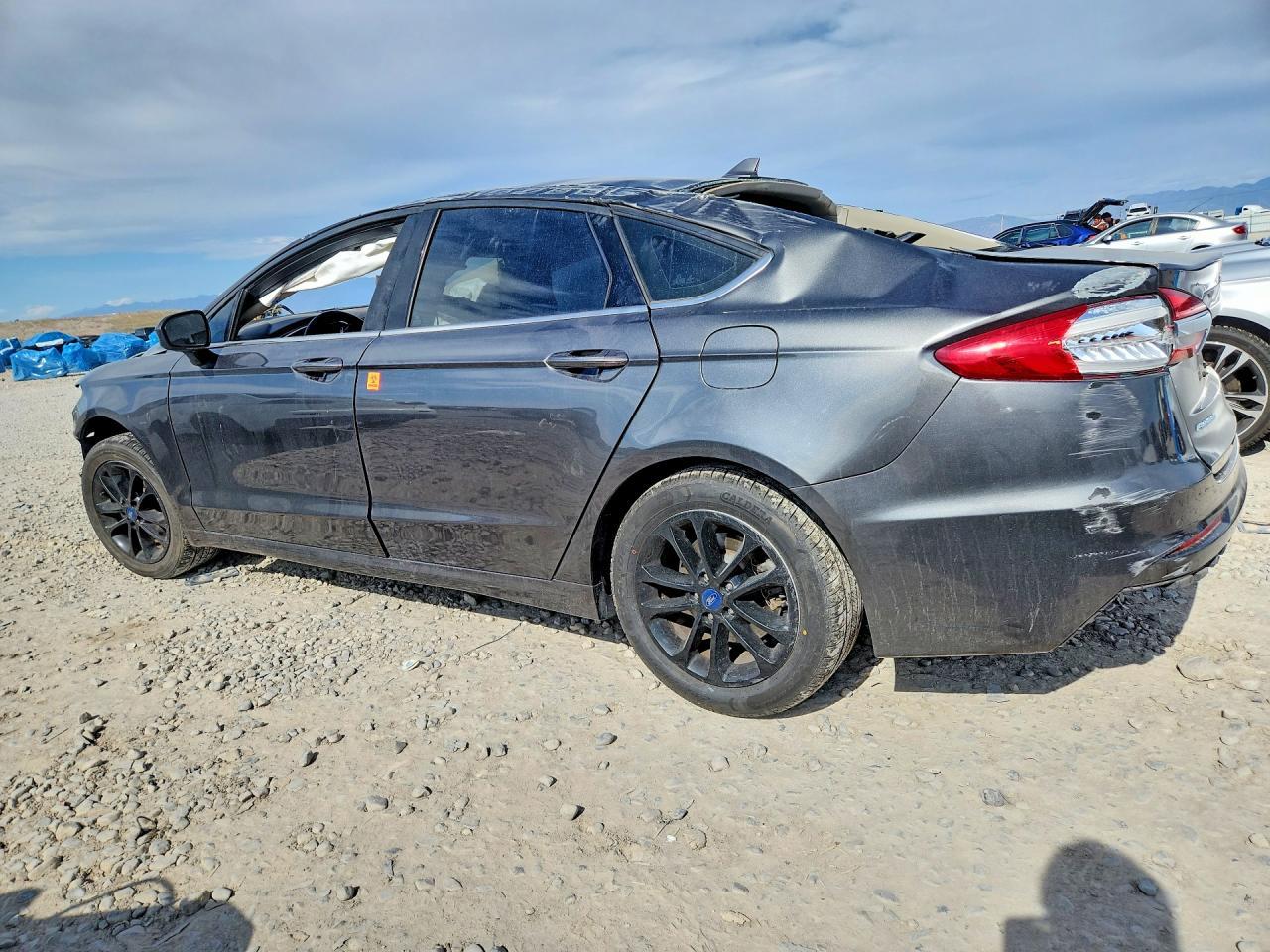 2019 Ford Fusion Se - Image 2