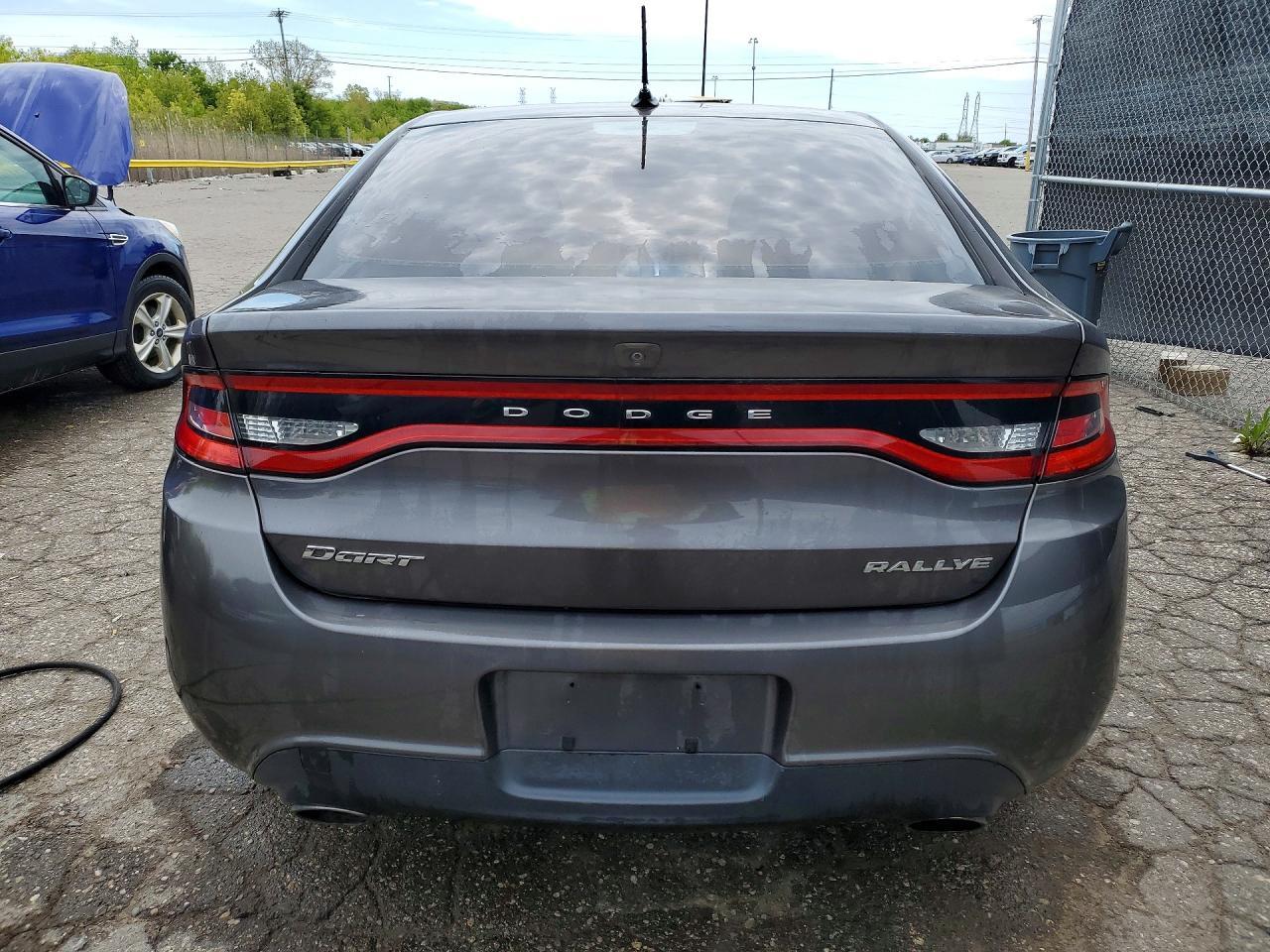 2015 Dodge Dart Sxt - Image 6