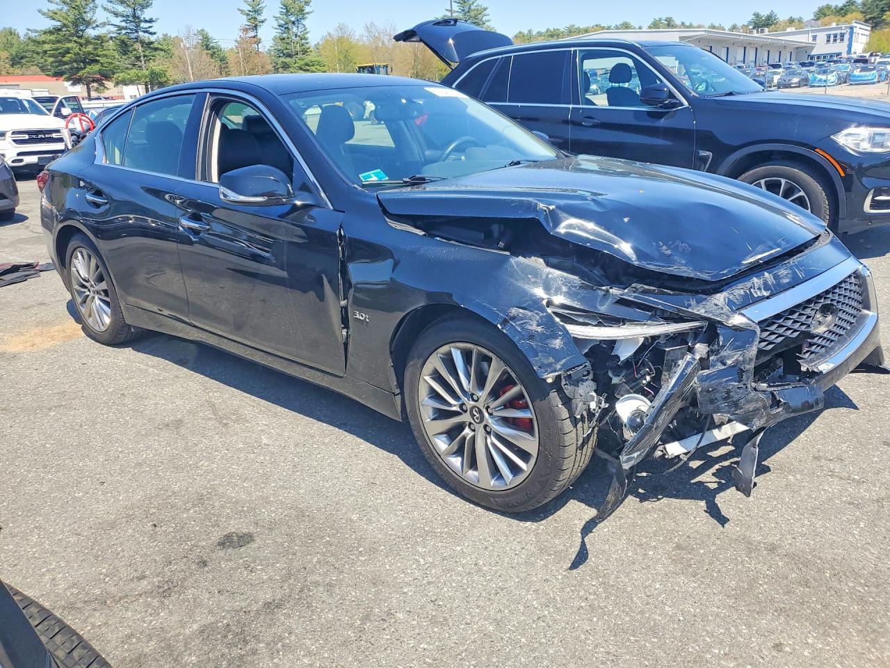 2019 Infiniti Q50 3.0T Luxe - Фото 4