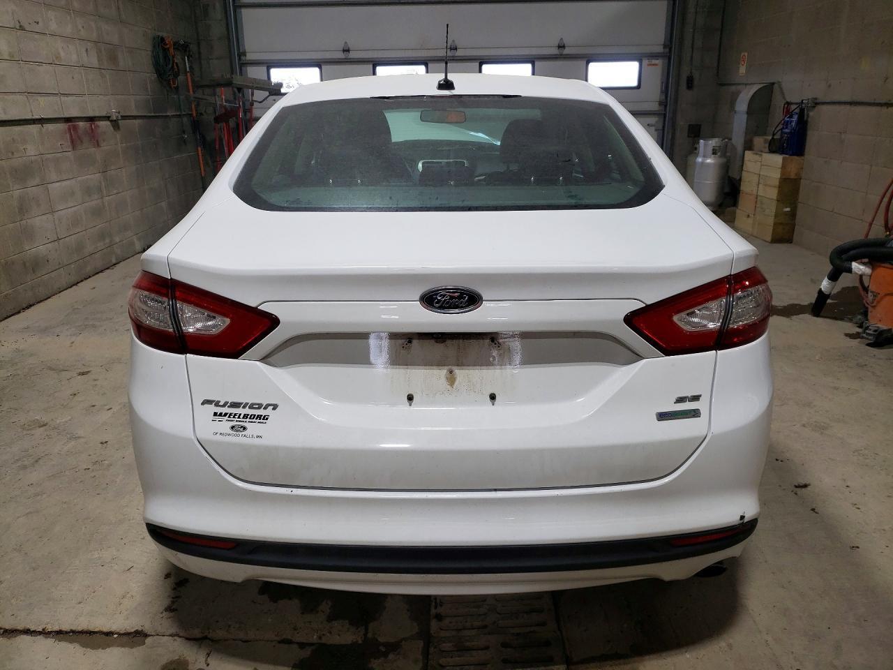 2016 Ford Fusion Se - Фото 6