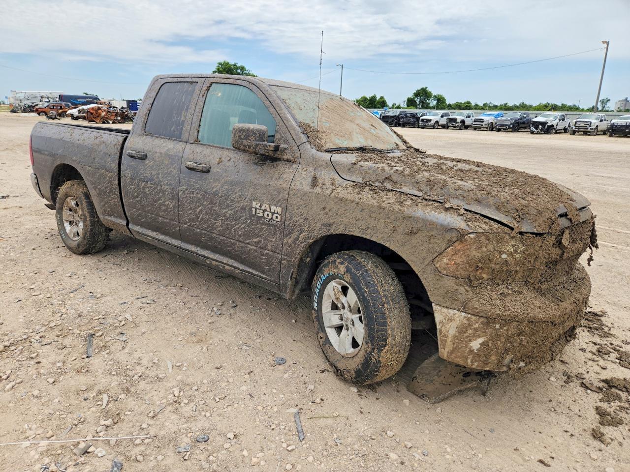 2022 Ram 1500 Classic Tradesman - Image 4