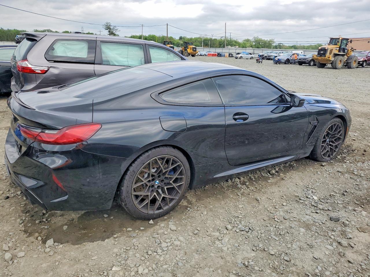 2020 BMW M8 - Image 3