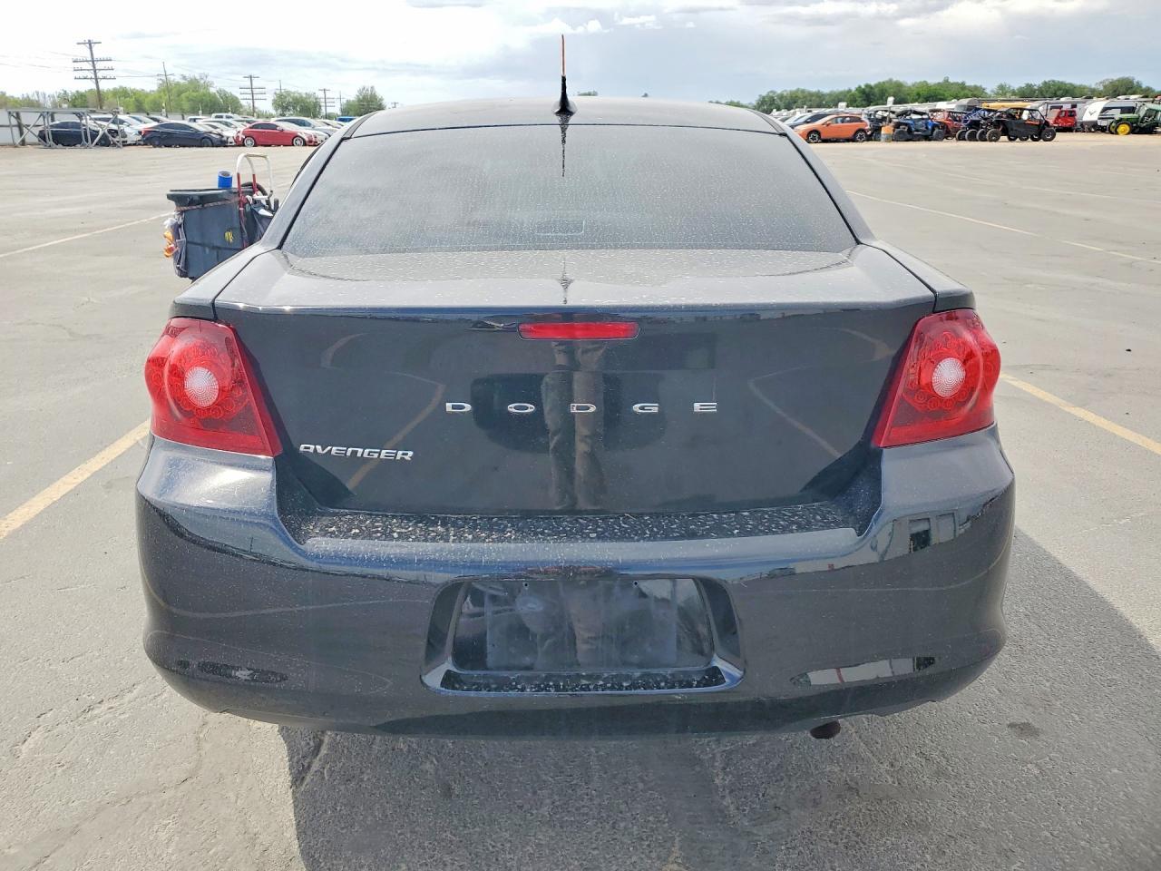 2014 Dodge Avenger Se - Image 6