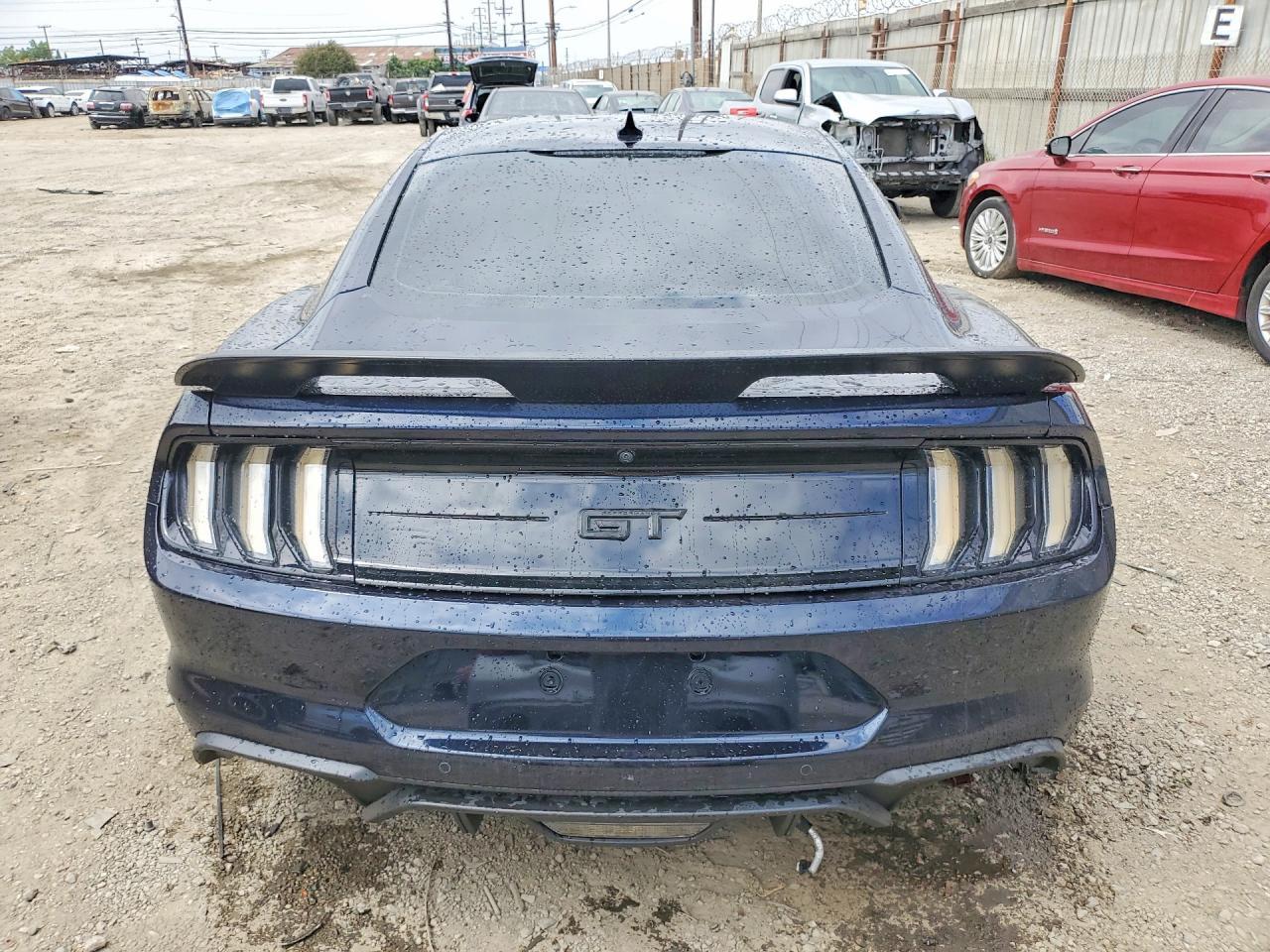 2021 Ford Mustang Gt - Фото 6