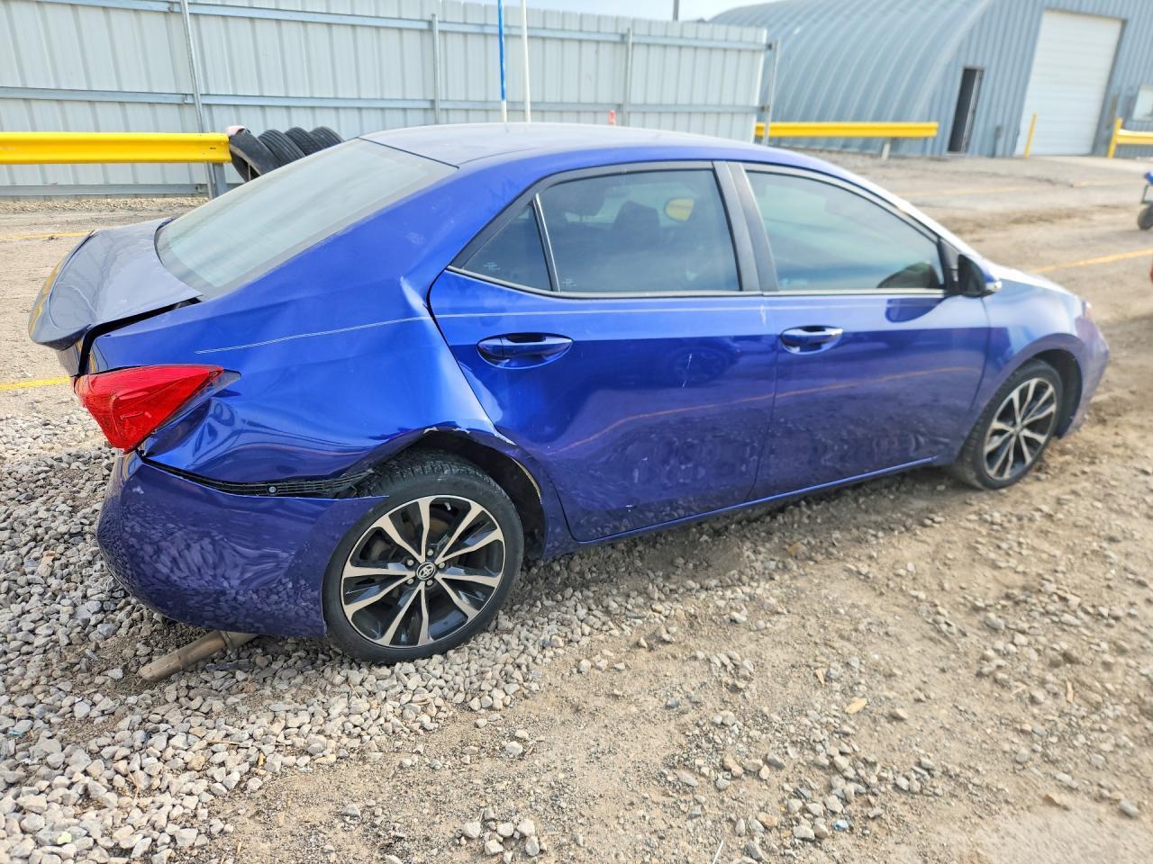 2017 Toyota Corolla Se - Image 3