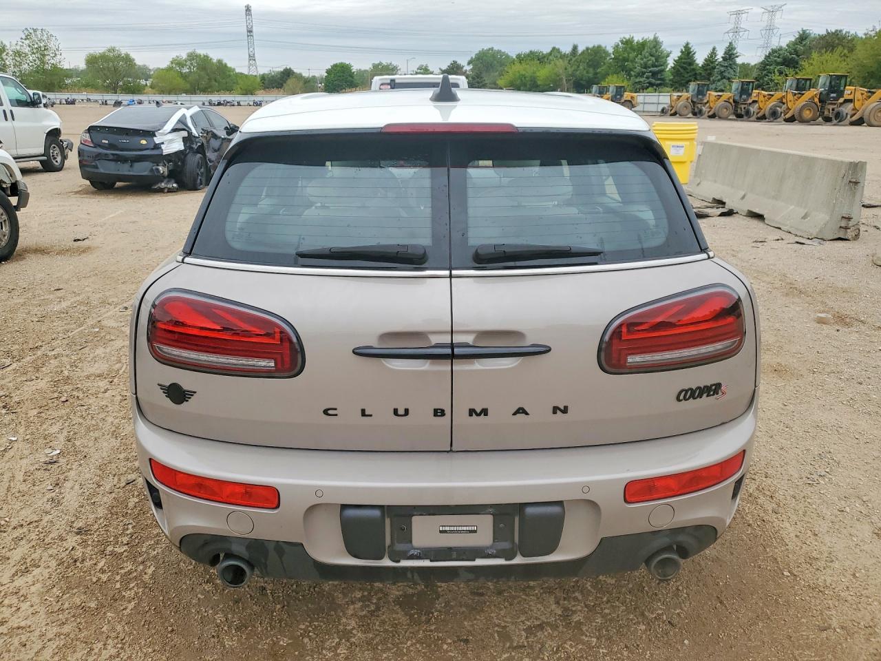 2022 Mini Cooper S Clubman All4 - Фото 6