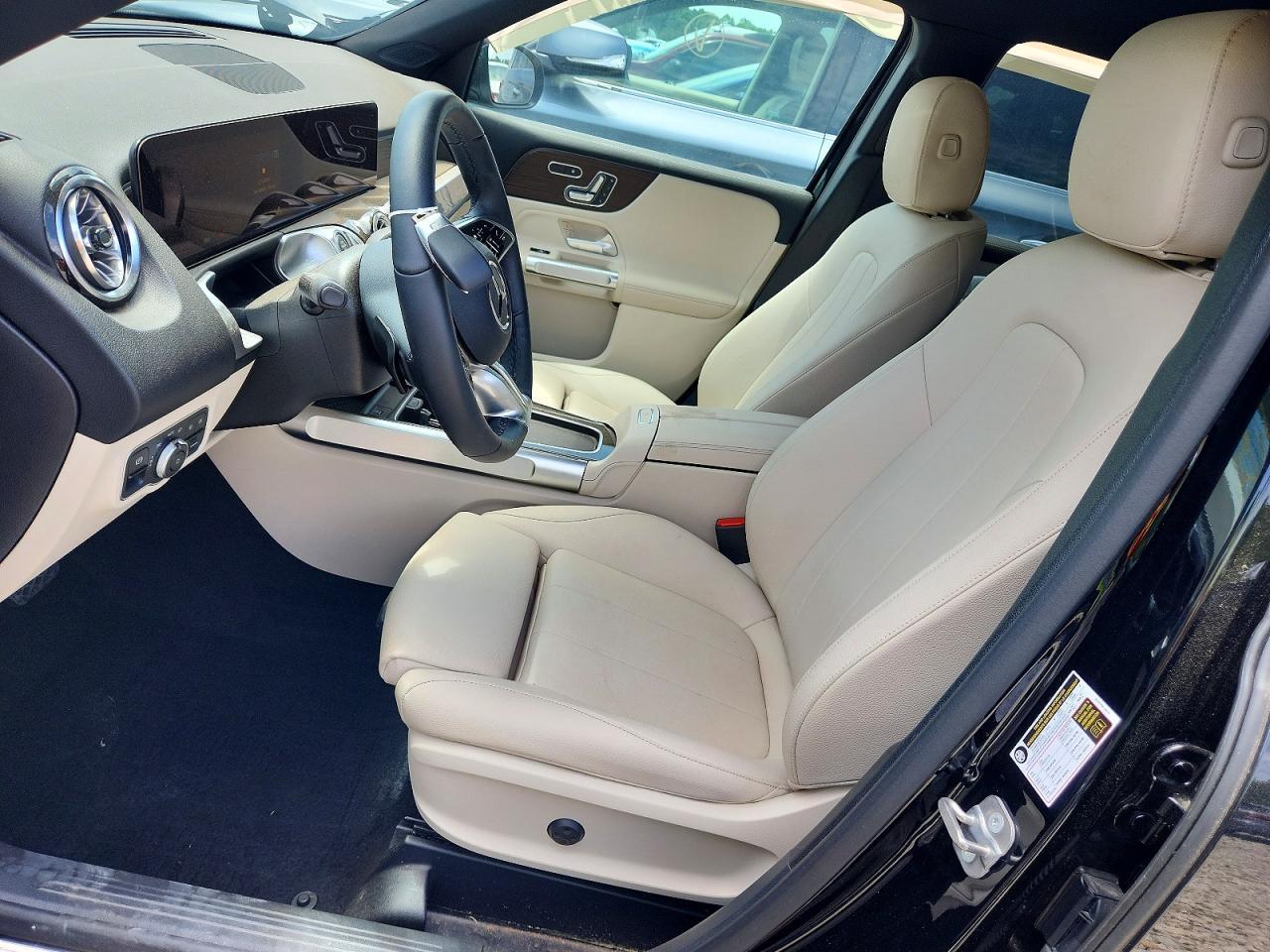 2025 Mercedes-Benz Glb 250 - Фото 7