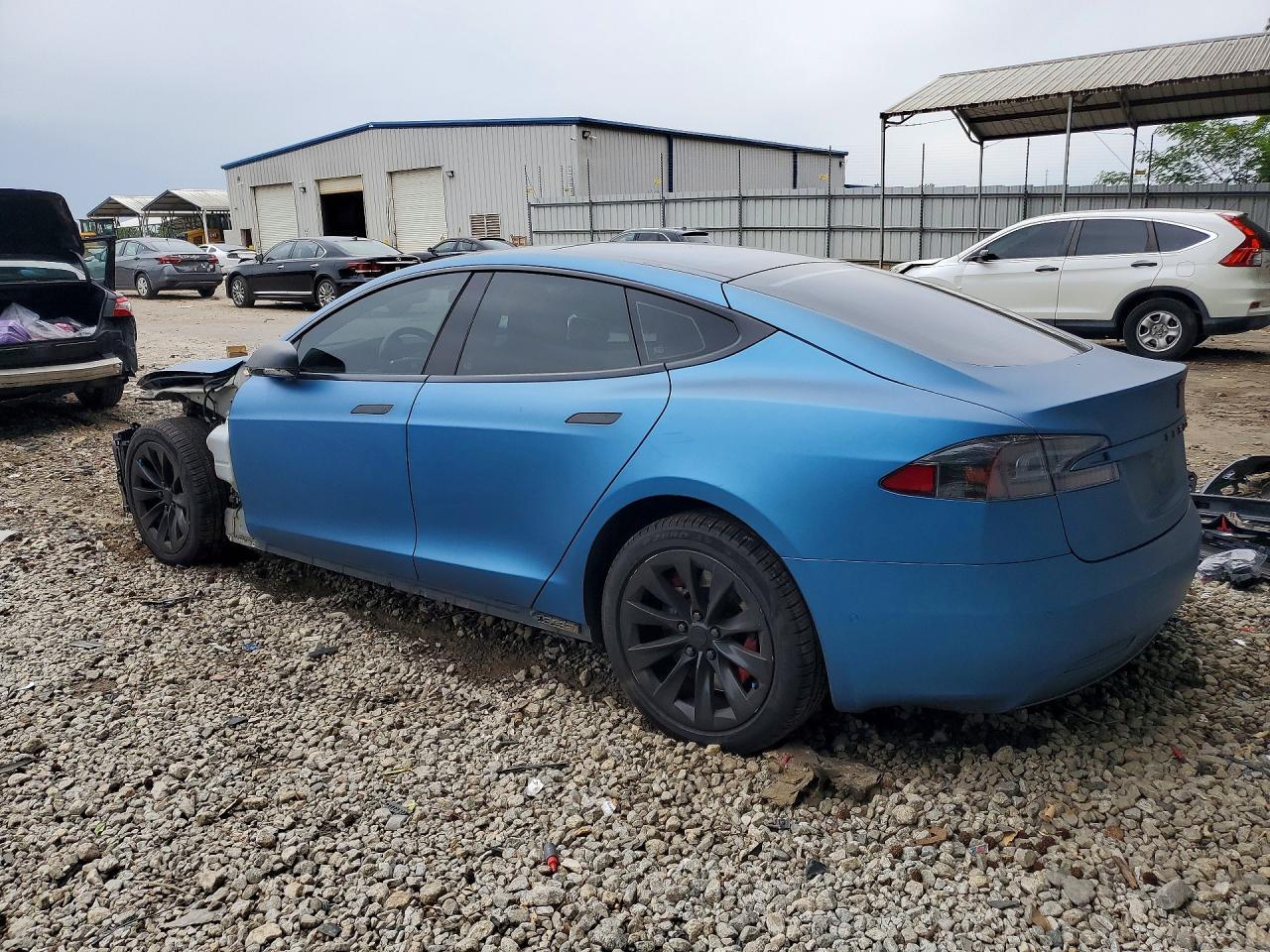 2016 Tesla Model S - Image 2