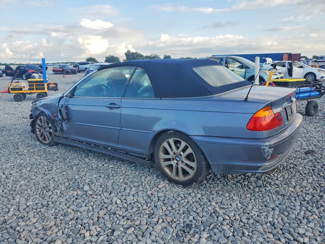 2000 BMW 323 Ci - Фото 2