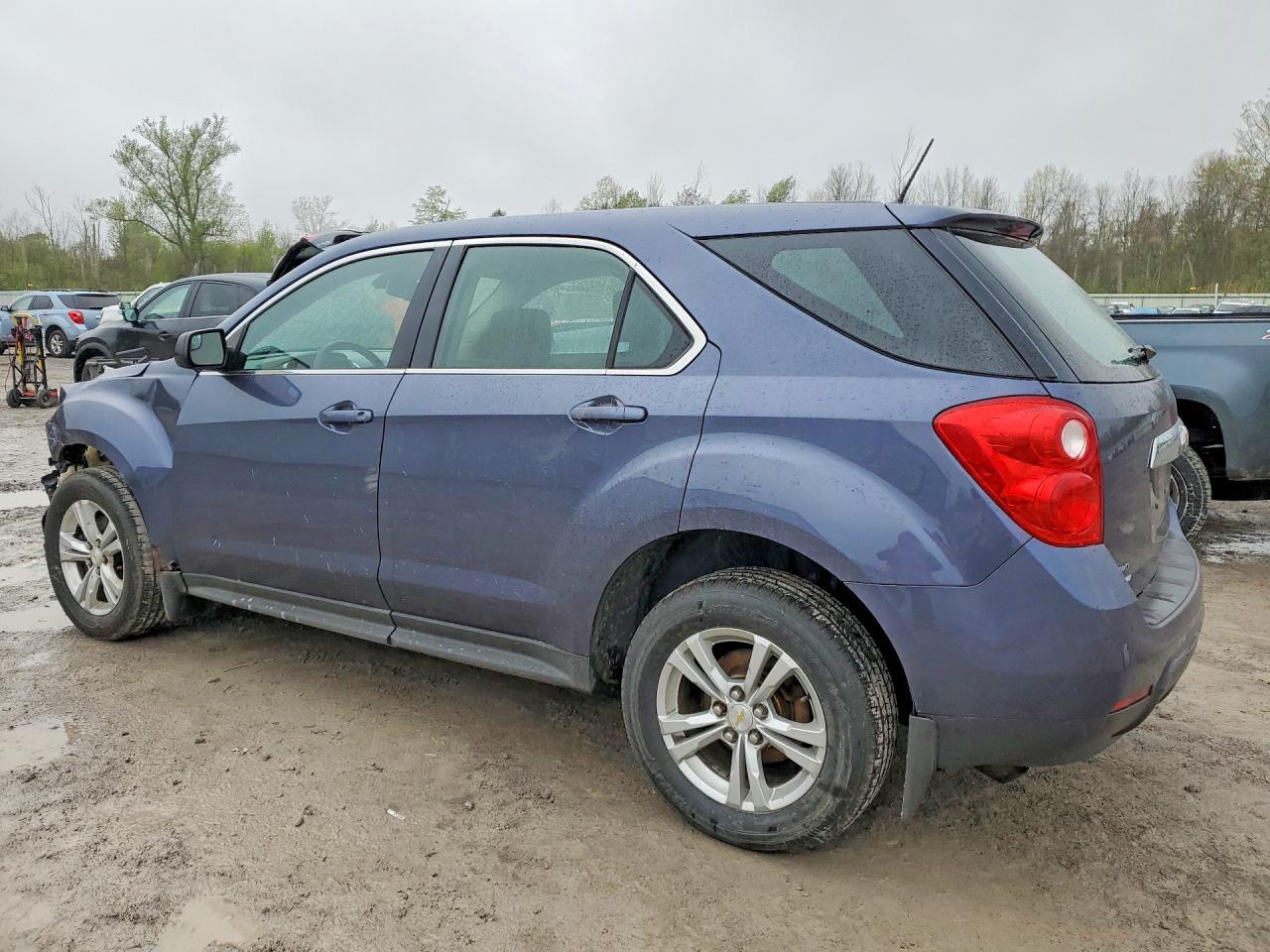 2013 Chevrolet Equinox Ls - Фото 2