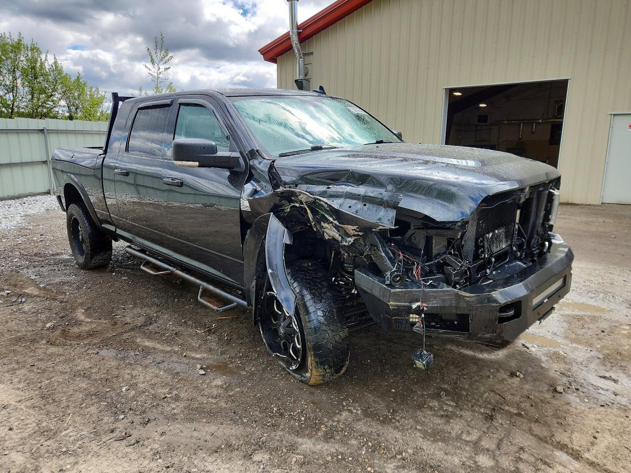 2017 Ram 2500 Slt - Image 4