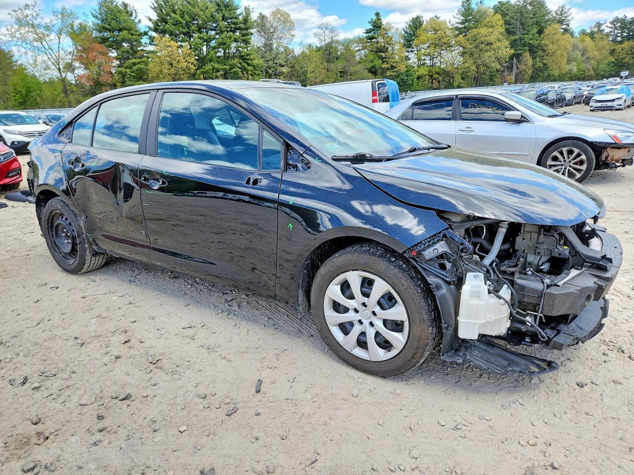2022 Toyota Corolla Le - Image 4