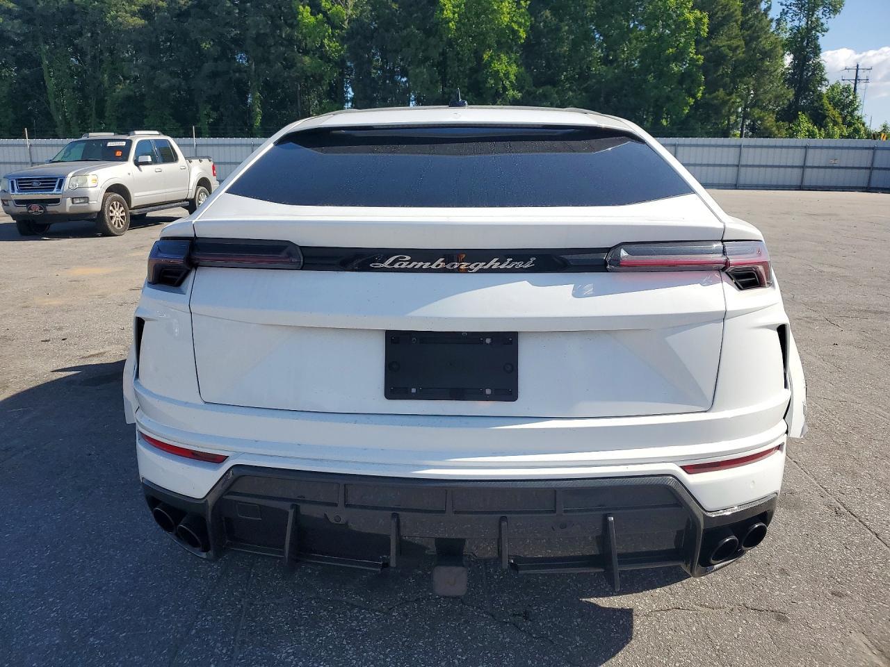 2019 Lamborghini Urus - Фото 6