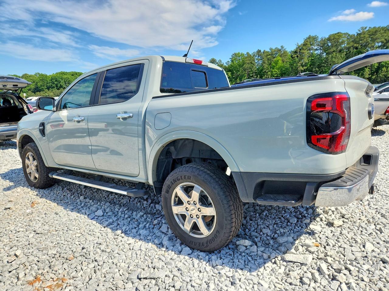 2024 Ford Ranger Xlt - Фото 2