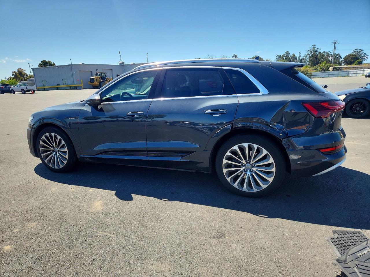 2019 Audi E-Tron Prestige - Image 2
