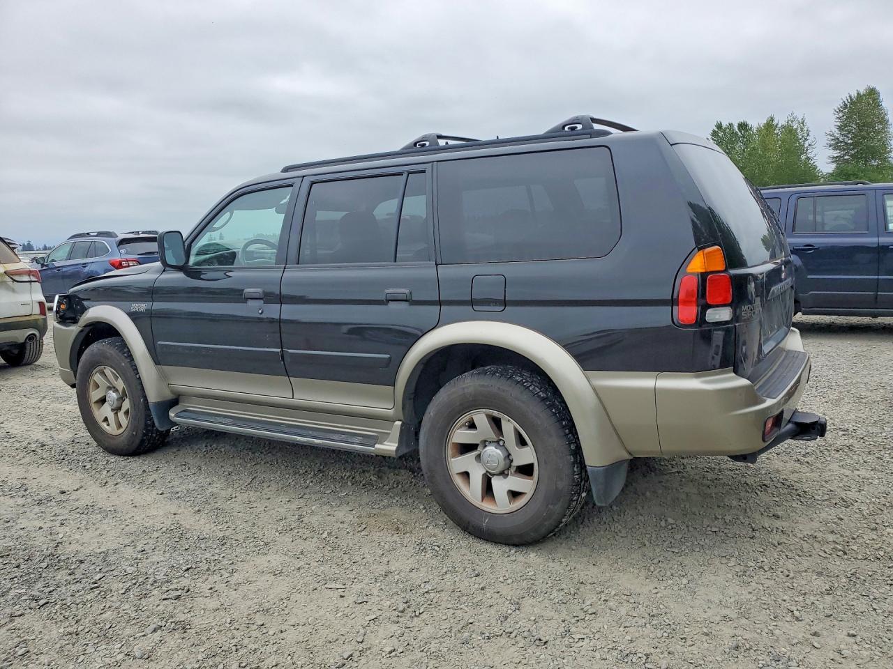 2000 Mitsubishi Montero Sport Ls - Image 2