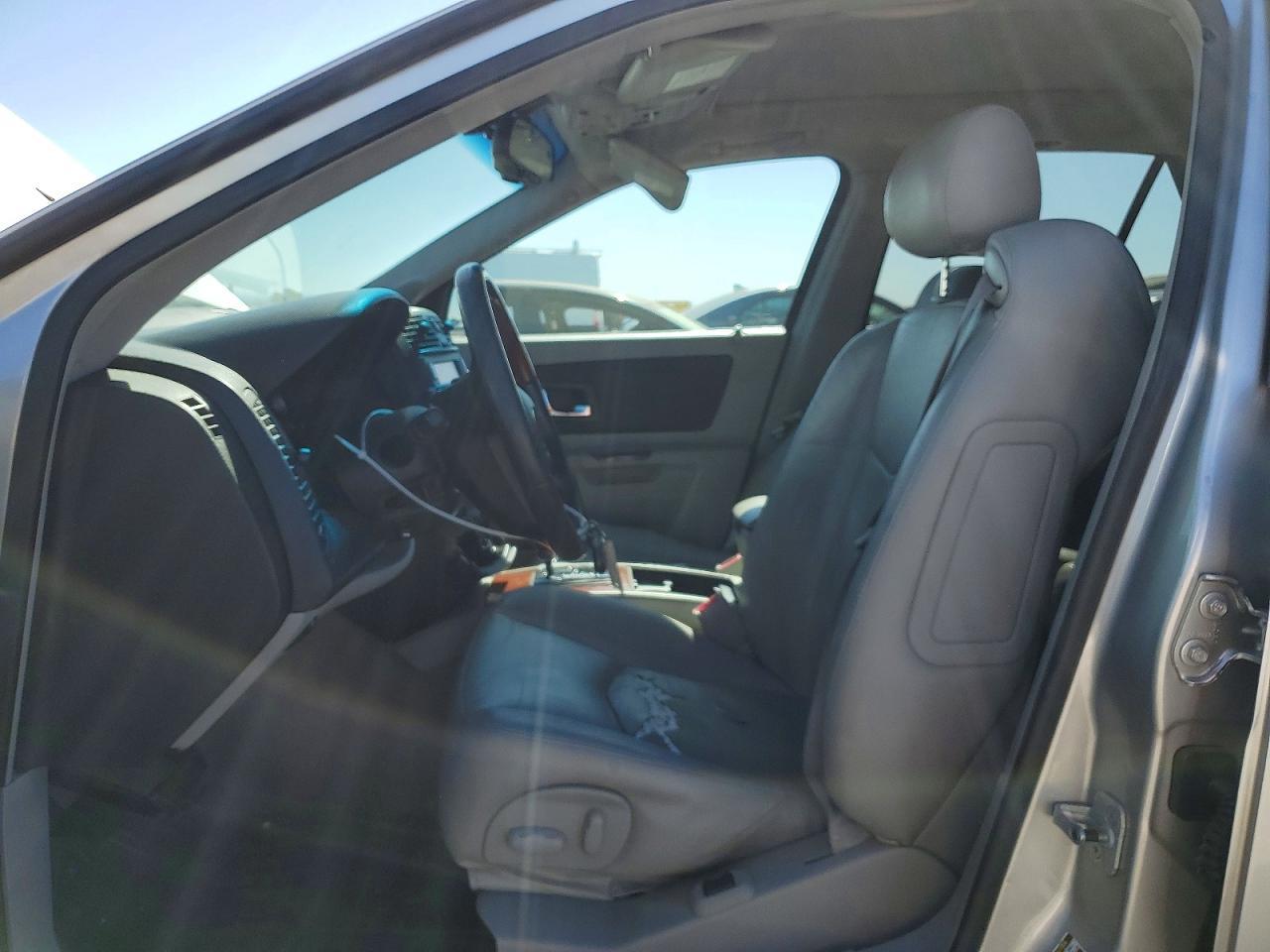 2005 Cadillac Srx - Фото 7