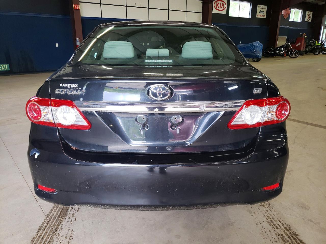 2011 Toyota Corolla Le - Фото 6